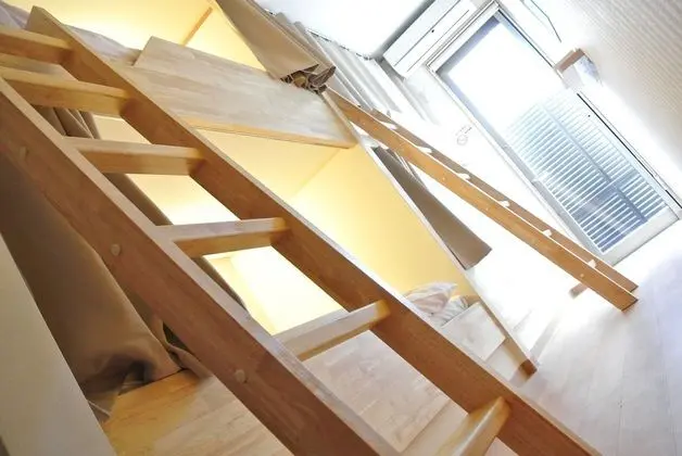 Ortak Ranzalı Oda, Karma Ranzalı Oda