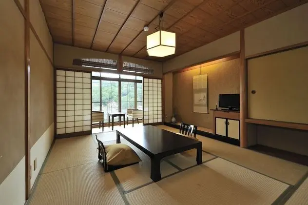 Deluxe Süit (Tokiwa: Japanese Suite )