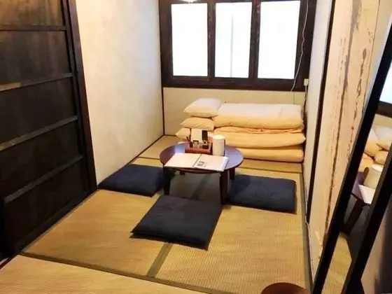 Üç Kişilik Oda (Shinobi)