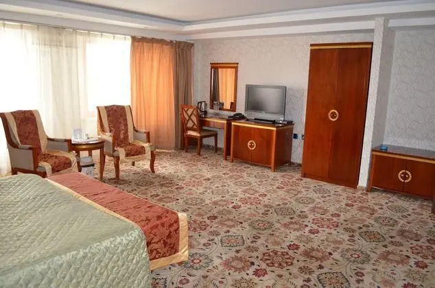 Family Süit, 1 En Büyük (King) Boy Yatak ve Çekyat, Engellilere Uygun, Şehir Manzaralı