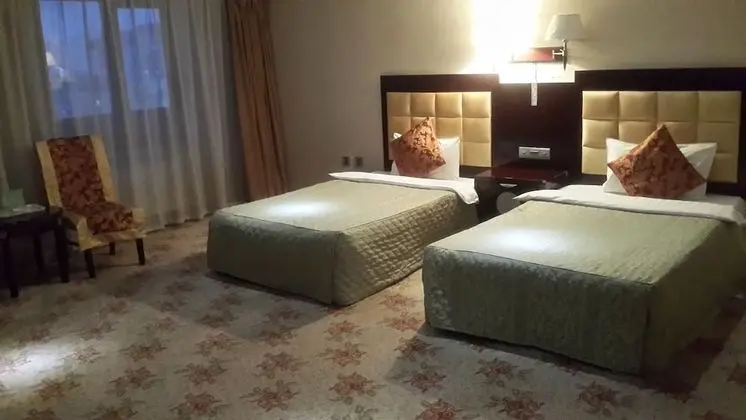 Standard Tek Büyük veya İki Ayrı Yataklı Oda, Birden Çok Yatak, Engellilere Uygun, Sigara İçilebilir