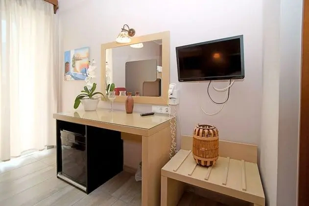 Dört Kişilik Oda, Şehir Manzaralı