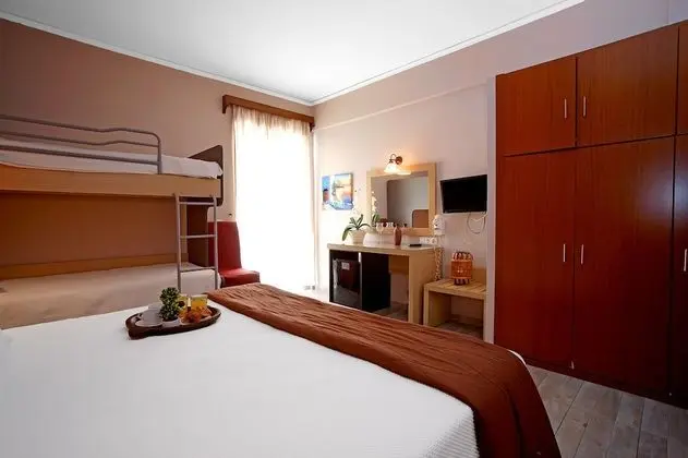 Dört Kişilik Oda, Şehir Manzaralı