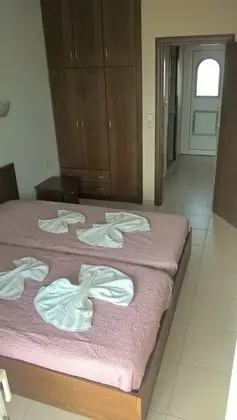 Tek Büyük veya İki Ayrı Yataklı Oda, 1 Çift Kişilik veya 2 Tek Kişilik Yatak