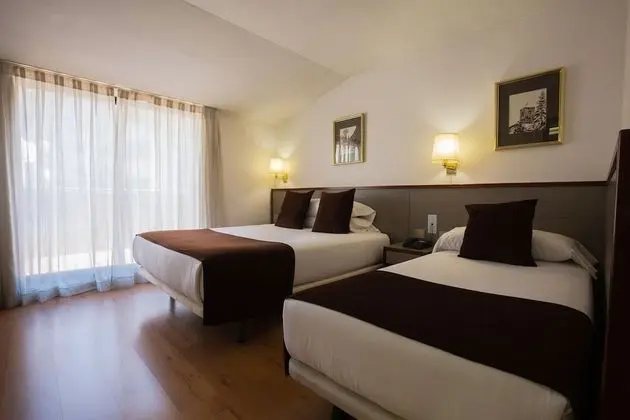 Üç Kişilik Oda (2 adults + 1 child)