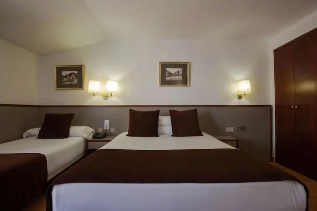 Üç Kişilik Oda (2 adults + 1 child)