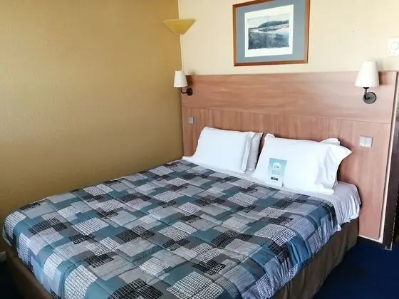 Standard Oda, 1 Çift Kişilik Yatak