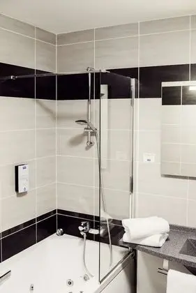 Superior Oda, 1 Çift Kişilik Yatak