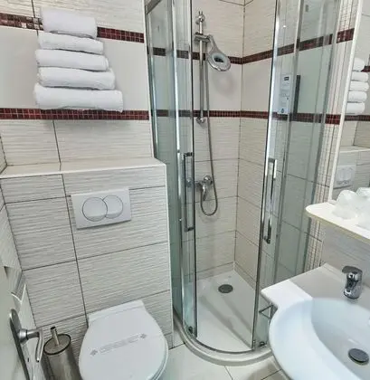 Standard Oda, 1 Çift Kişilik Yatak
