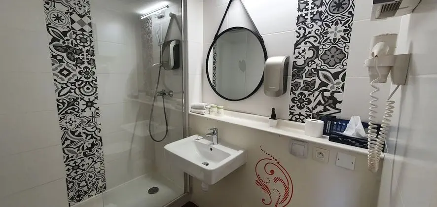 Standard Oda, 3 Tek Kişilik Yatak