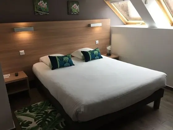 Comfort Tek Büyük Yataklı Oda