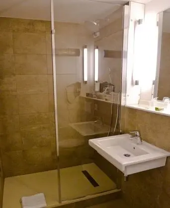 Standard Oda, 1 Çift Kişilik Yatak