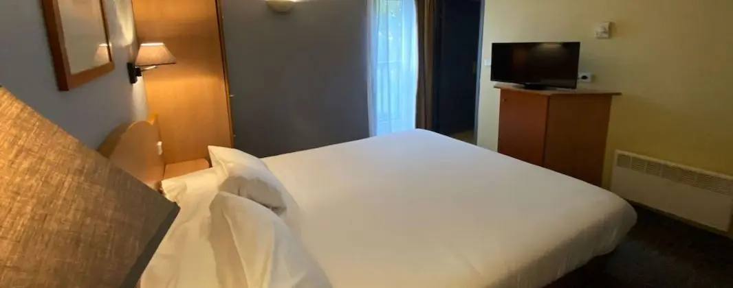 Standard Oda, 1 Çift Kişilik Yatak