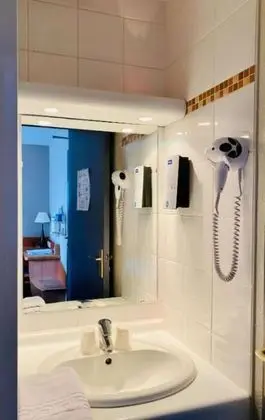 Standard Oda, 1 Çift Kişilik Yatak