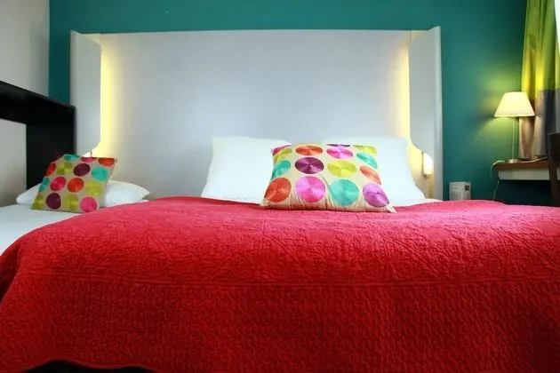 Superior, Bir adet Çift Kişilik ve Bir adet Tek Kişilik Yataklı