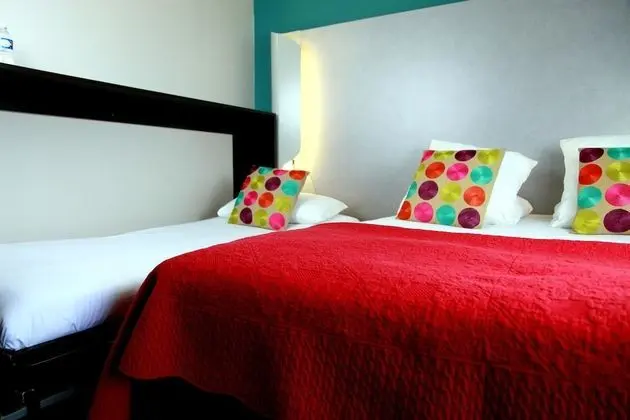 Superior, Bir adet Çift Kişilik ve Bir adet Tek Kişilik Yataklı