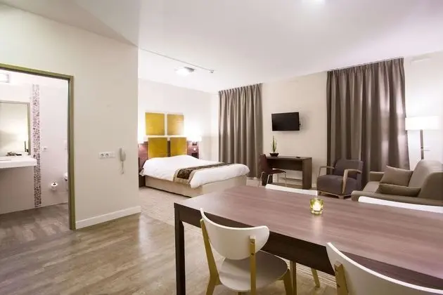 Superior Oda, 1 Çift Kişilik Yatak ve Çekyat