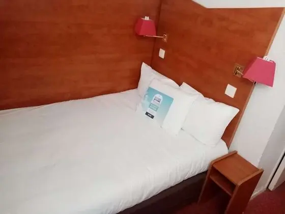 Standard Oda, 1 Tek Kişilik Yatak