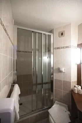 Standard Oda, 3 Tek Kişilik Yatak