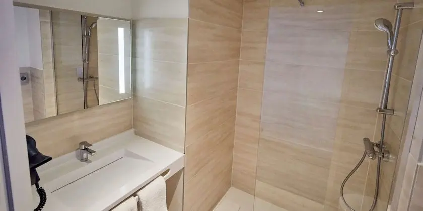 Standard Oda, 1 Çift Kişilik Yatak