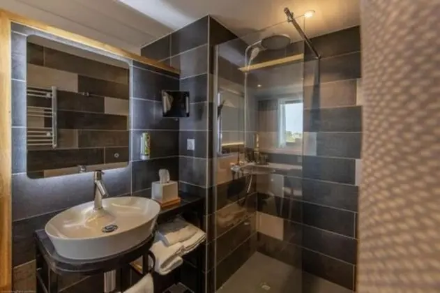 Classic Oda, Birden Çok Yatak, Balkon