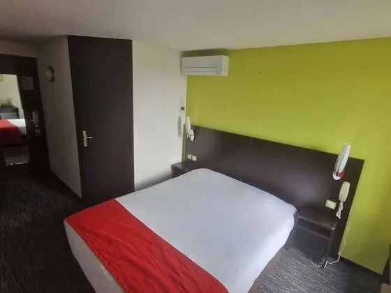 Standard Oda, 1 Çift Kişilik Yatak