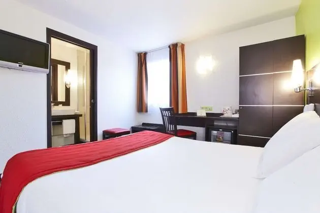 Standard Oda, 1 Çift Kişilik Yatak