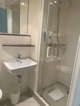 Standard Oda, 3 Tek Kişilik Yatak