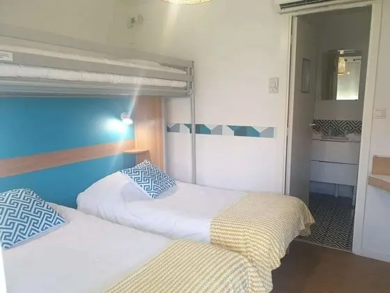 Standard Oda, 3 Tek Kişilik Yatak