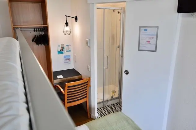 Standard Oda, Birden Çok Yatak (1 Double and 1 Single bed)