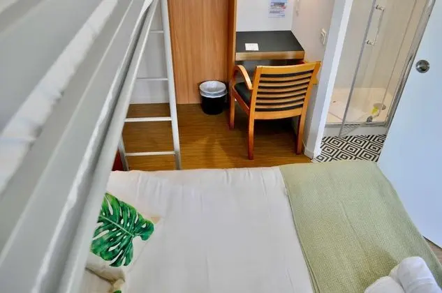 Standard Oda, Birden Çok Yatak (1 Double and 1 Single bed)