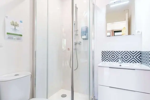 Standard Oda, Birden Çok Yatak (1 Double and 1 Single bed)