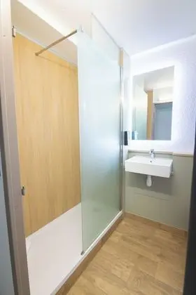 Standard Oda, 1 Çift Kişilik Yatak