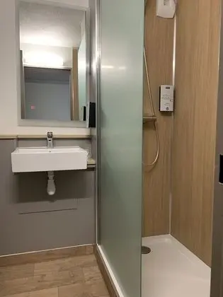 Standard Oda, 1 Çift Kişilik Yatak