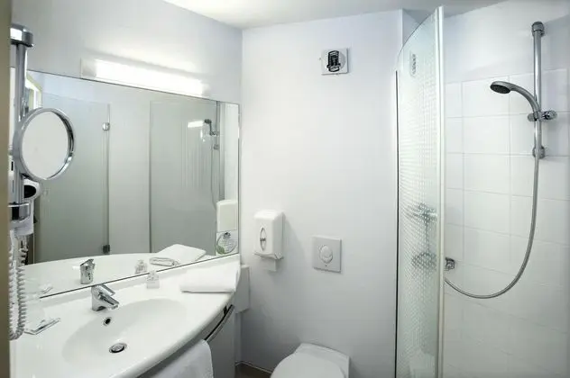 Üçlü Two Beds
