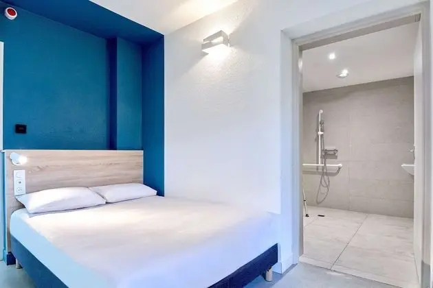 Standard Oda, 1 Çift Kişilik Yatak