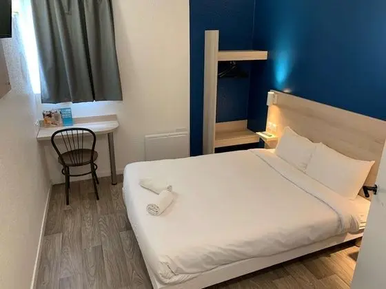 Standard Oda, 1 Çift Kişilik Yatak