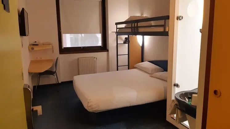 Standard Oda, 1 Çift Kişilik Yatak