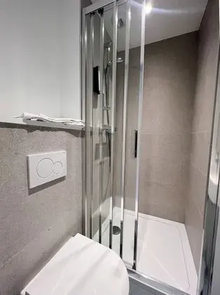 Standard Oda, 1 Çift Kişilik Yatak