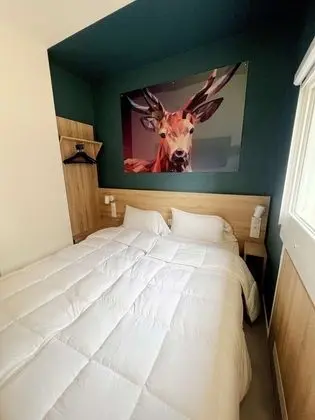 Üç Kişilik Oda, Birden Çok Yatak