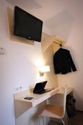 Standard Oda, 1 Çift Kişilik Yatak