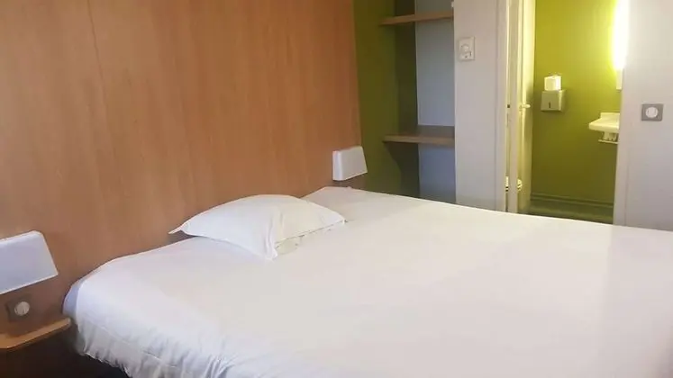 Standard Oda, 1 Çift Kişilik Yatak