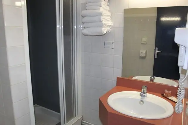 Standard Oda, 3 Tek Kişilik Yatak