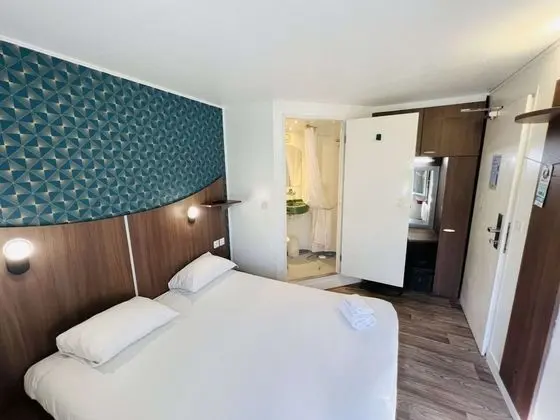 Standard Oda, 1 Çift Kişilik Yatak (No)