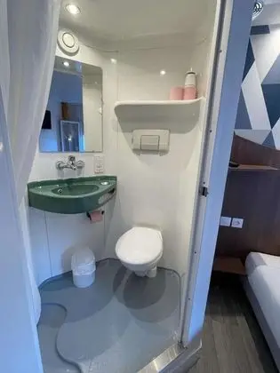 Standard Oda, 1 Çift Kişilik Yatak (No)
