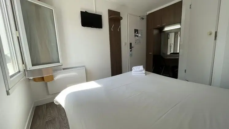 Standard Oda, 1 Çift Kişilik Yatak (No)