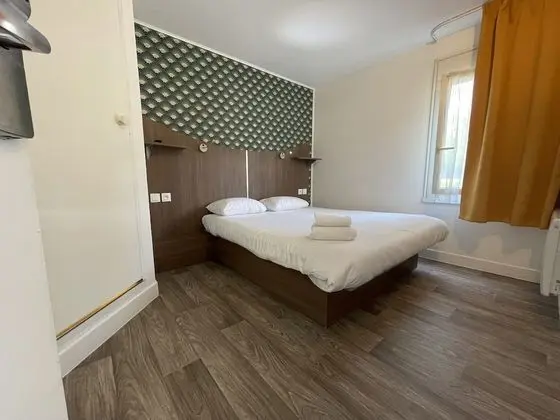 Standard Oda, 1 Çift Kişilik Yatak (No)