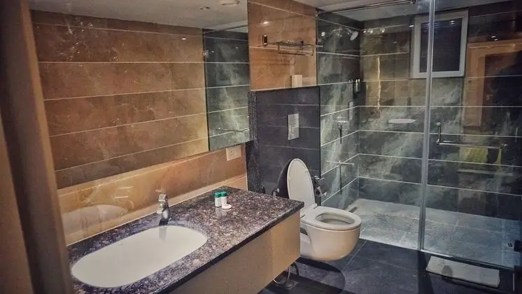 Superior Tek Büyük veya İki Ayrı Yataklı Oda
