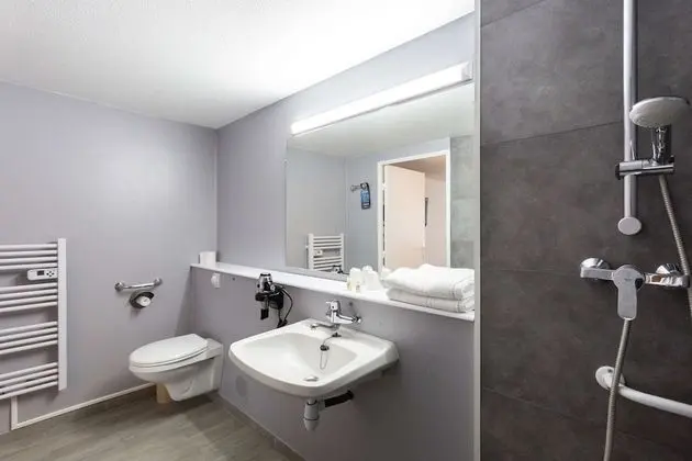 Standard Oda, 1 Çift Kişilik Yatak
