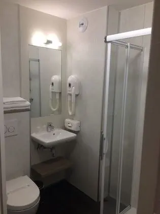 Standard Oda, 2 Tek Kişilik Yatak